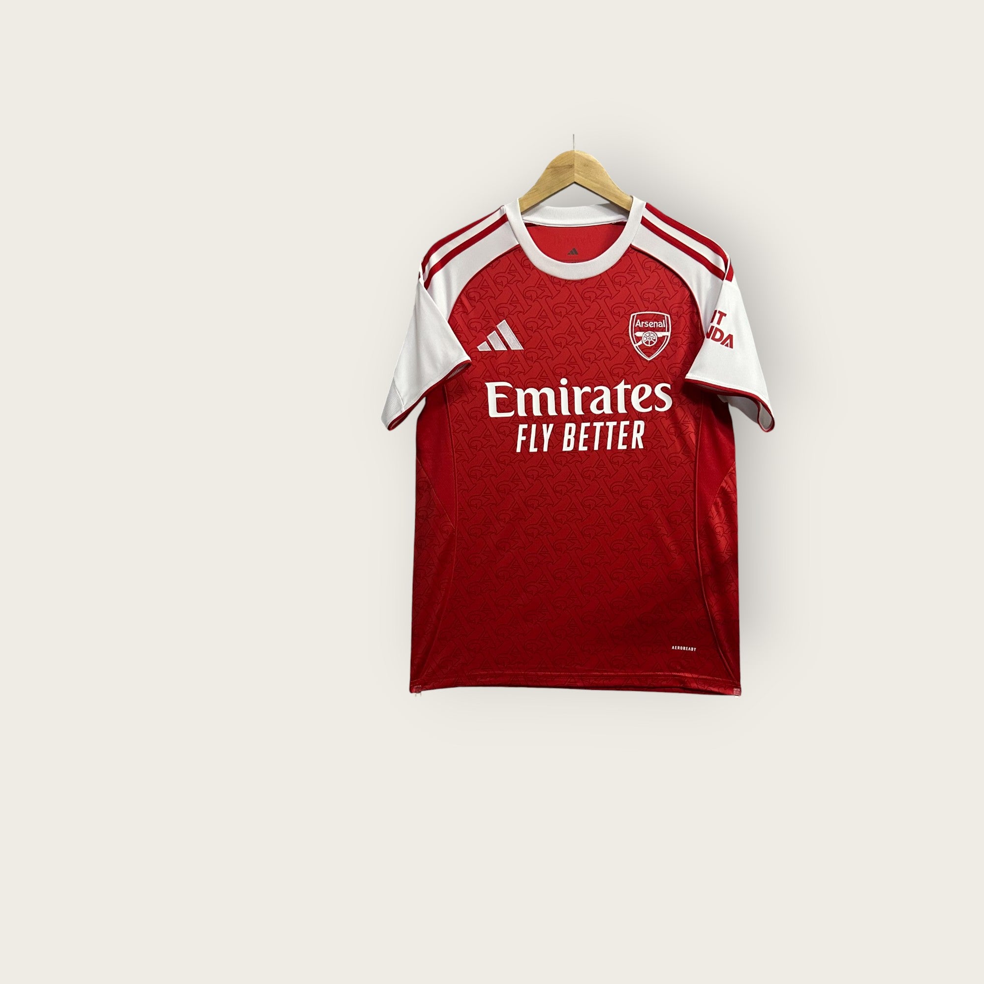 Arsenal Домакински 25/26