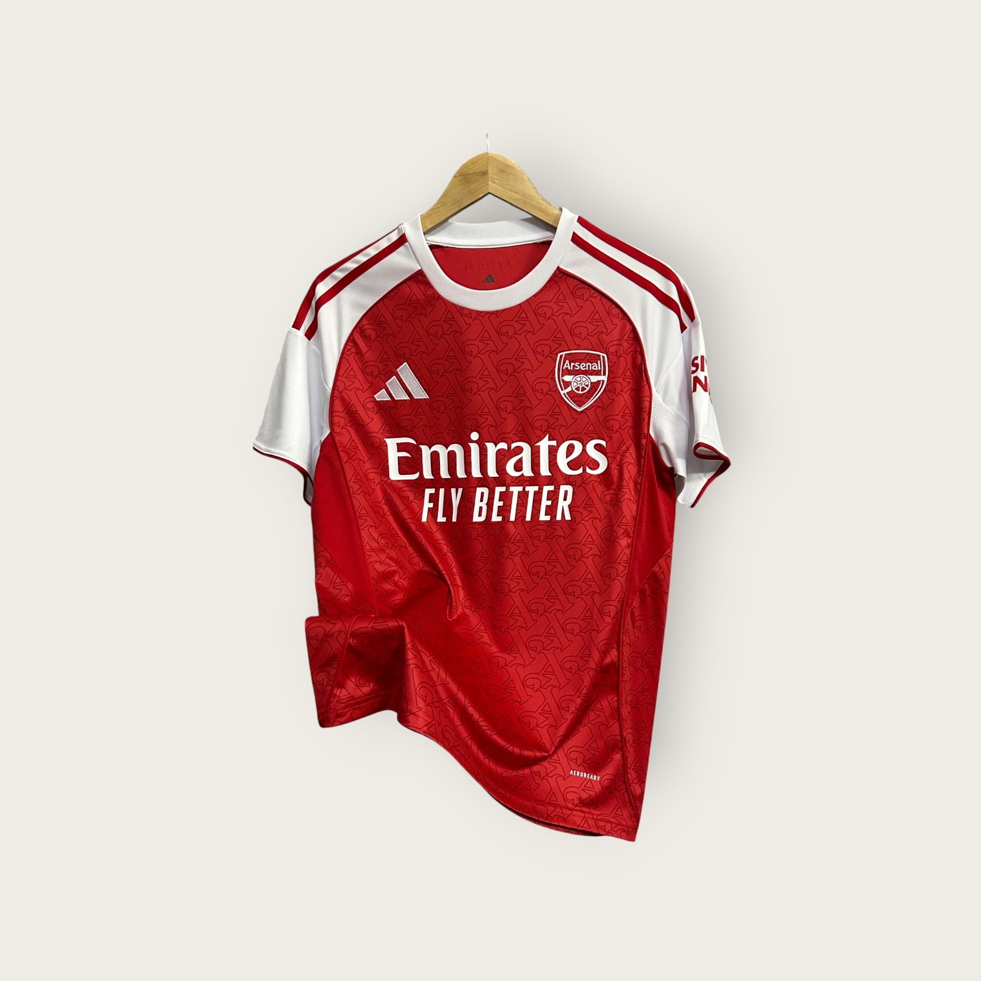 Arsenal Домакински 25/26