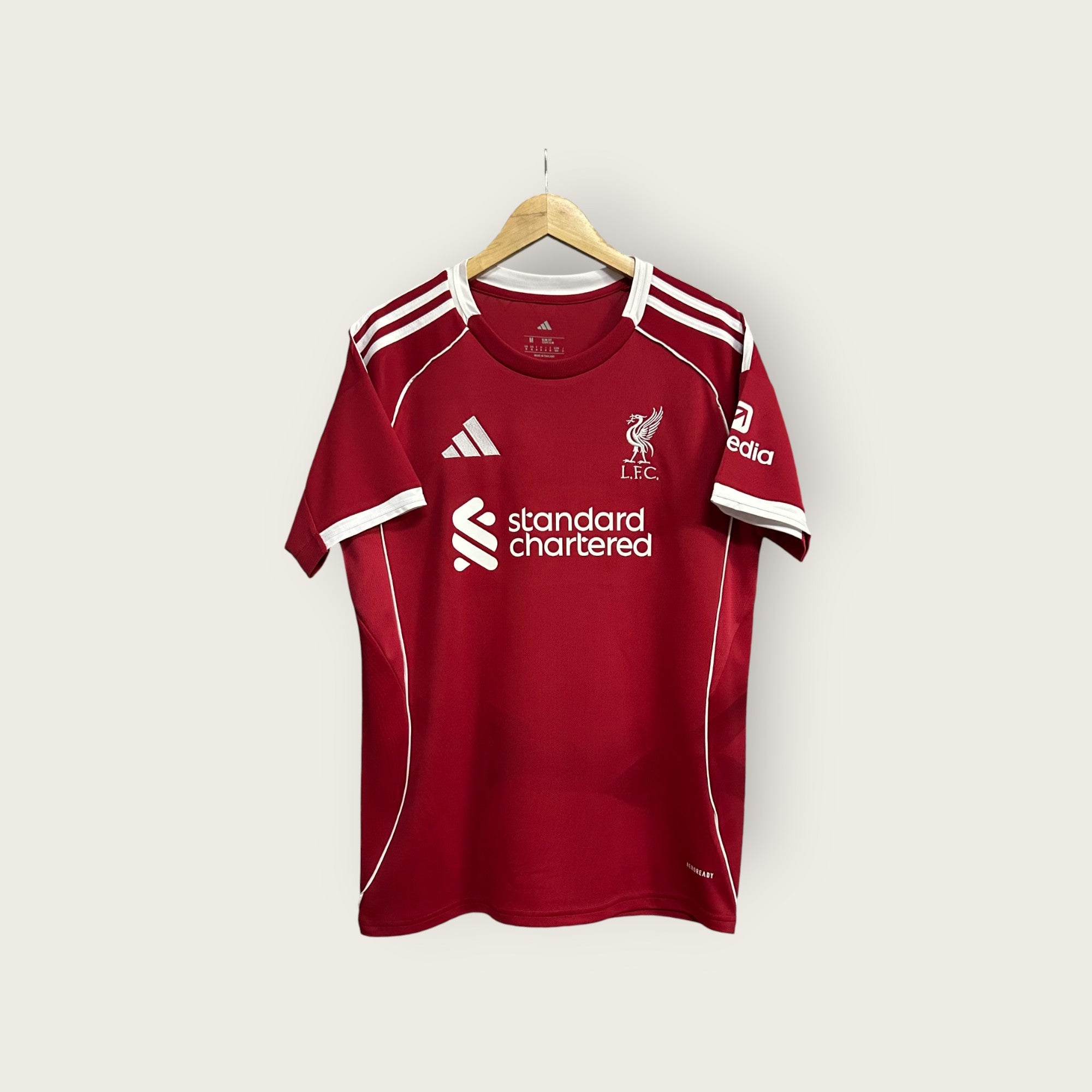 Liverpool Домакинска тениска 25/26